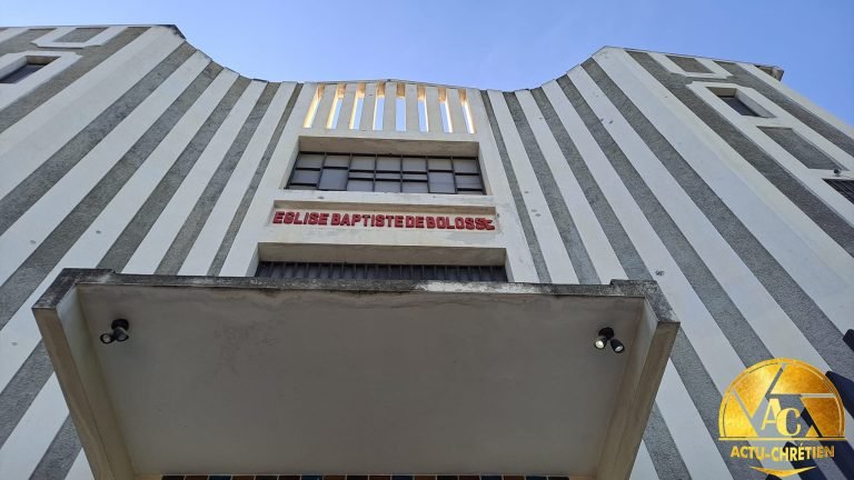 L’église Baptiste de Bolosse maintient l’espoir malgré les dangers environnants